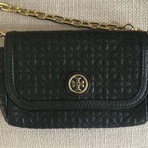 Cross body TB bag. Great condition. Used only a few times.